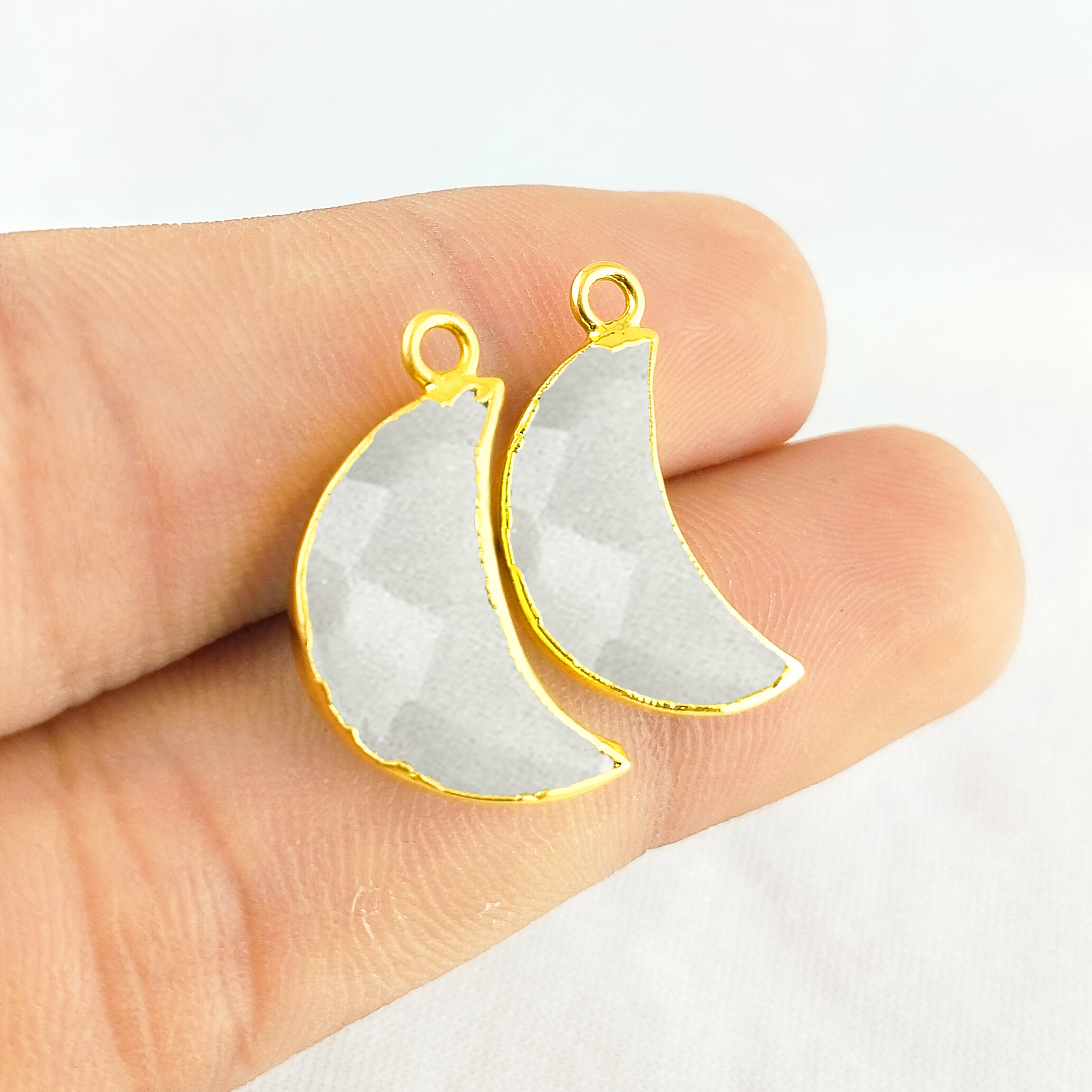 มูนสโตนสีขาว