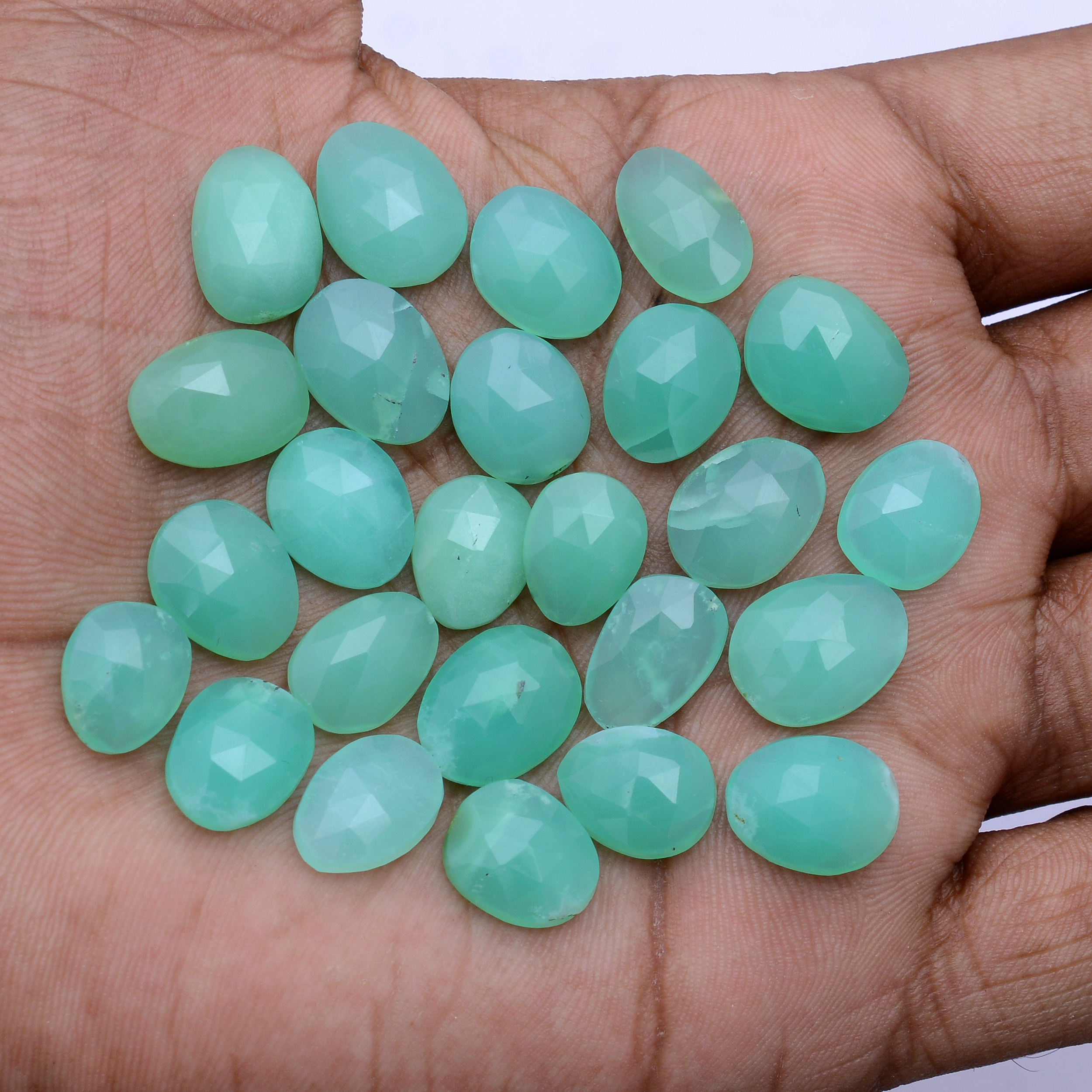 สีเขียว