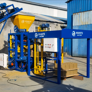 Máquina semiautomática para fabricar bloques de hormigón sólido QT 4-24 Maquinaria para hacer ladrillos de pavimentación hueca de cemento Pequeña empresa - Product Image 4