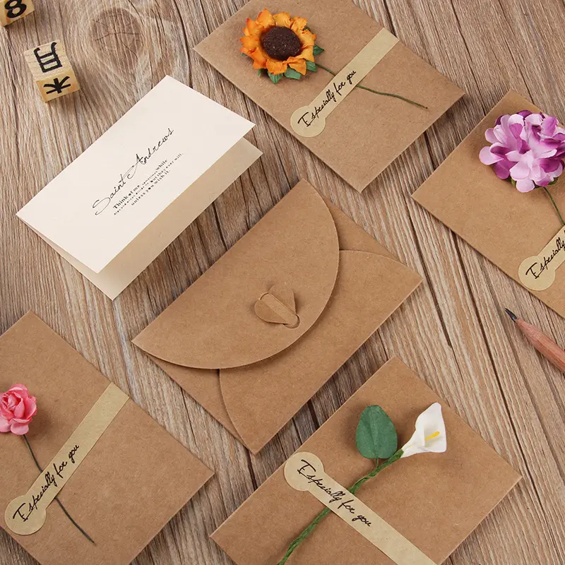 Retro Kraft papier DIY getrocknete Blume kreative Grußkarten Geburtstag Weihnachten Hochzeit Einladung Grußkarten Großhandel