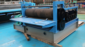 <span class=keywords><strong>Machine</strong></span> de fabrication de plaques d'acier à carreaux SS aluminium acier doux 6mm <span class=keywords><strong>Machine</strong></span> de gaufrage en métal - Product Image 5