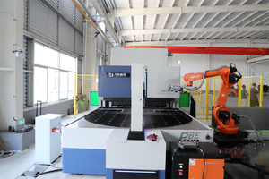 <strong>Automatic</strong> CNC Panel Bender <strong>Bending</strong> Center Carbon Steel Aluminum Stainless Steel-<strong>Synchronized</strong> Sheet Metal <strong>Bending</strong> New Motor