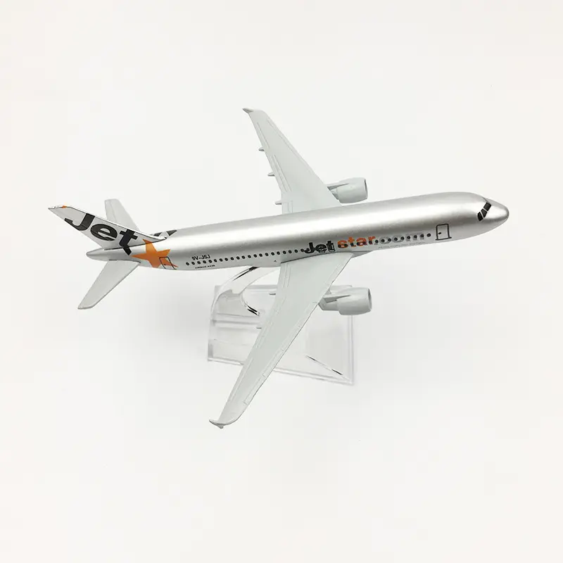 Penjualan langsung dari pabrik 1:400 skala 16cm Jetstar Airline Airbus A320 Model pesawat logam campuran untuk hadiah