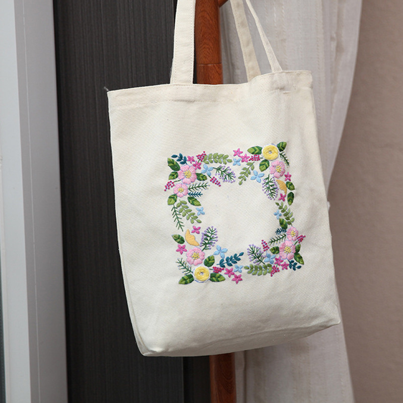 10 Broderie Tote Bag kit
