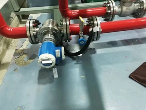 4-20mA/RS485 24VDC Medidor de flujo de engranajes ovalados de aceite de alta viscosidad alimentado por batería - Product Image 3