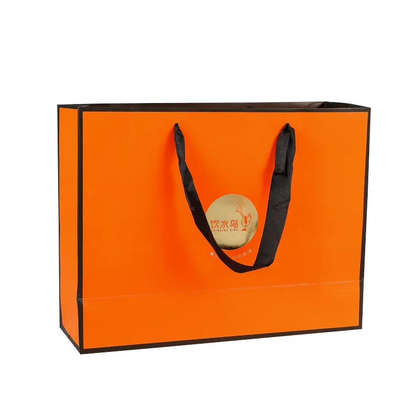 Inovador Padrão Personalizado Logo Holiday Gift Paper Handbags Bag Embalagem