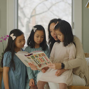 Hot Sale Full Color Customized Kids Hardcover Board <strong>Book</strong> Printing Children English <strong>Holy</strong> <strong>Bible</strong> Comic Story <strong>Books</strong> - Product Image 6