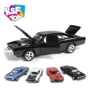 เด็ก Diecast รถรุ่นเปิดประตู1:32ขนาดโลหะดึงกลับของเล่นรถที่มีแสงเสียง - Product Image 4