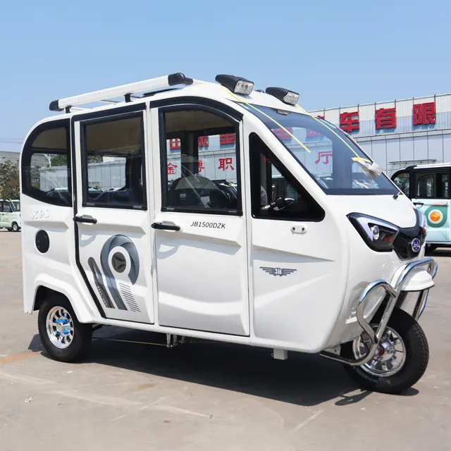 Bán Hot desihot bán mini ô tô ba bánh xe di động xe tay ga xe ô tô điện cho người lớn Nhà máy sản xuất trực tiếp
