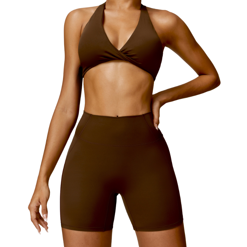 บราสีน้ำตาล + กางเกงขาสั้น