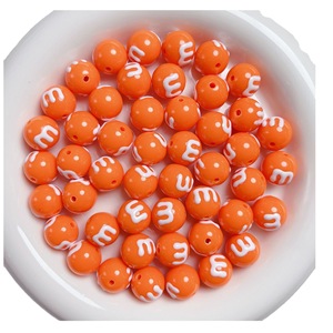 14 mm el-boyalı mektup M akrilik yuvarlak 100 adet/torba boncuk kolye bilezik malzeme aksesuarları - Product Image 5