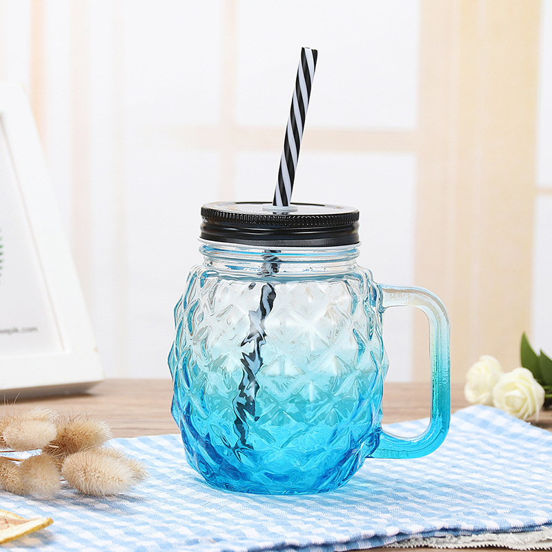 Ananas dégradé bleu avec paille