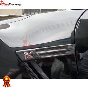 Kuru karbon Fiber çamurluk LOGO rozeti amblem Nissan için kapak <span class=keywords><strong>GTR</strong></span> <span class=keywords><strong>GTR</strong></span> 2008-2016