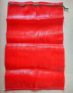 5kg 10kg <span class=keywords><strong>15kg</strong></span> 20kg 25kg 30kg 40kg 50kg PP boru şeklindeki örgü çanta soğan çanta toptan örgü patates sebze çantaları