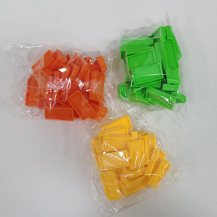 20 pieces domino-color random