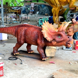 Actory irect-riceratops, Righ-peed, otor accionado por inosauro con vement ynamic - Product Image 4