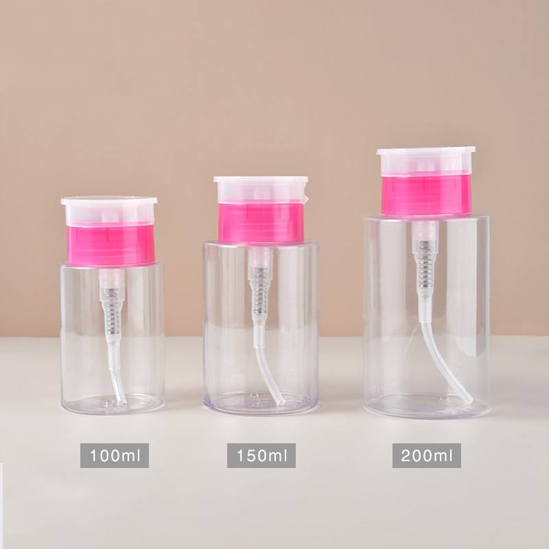ขวดใสพร้อมฝาสีชมพู