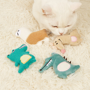 Venta al por mayor de dibujos animados de animales de diseño interactivo gato de peluche Catnip Juguetes Divertidos para gatito gato Kicker dentición masticar jugar - Product Image 5