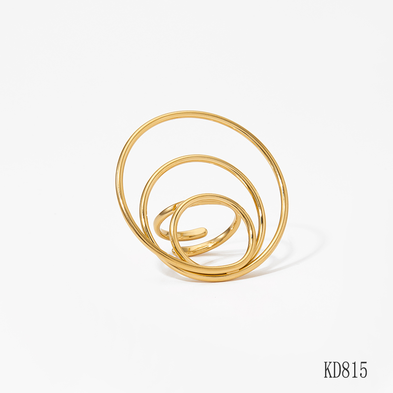 Anneau d'or -- KD815
