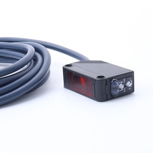 Sensor fotoeléctrico de distancia de reflexión difusa cuadrada serie E3Z con luces Color Sensor de marca Industrial Sensor fotoeléctrico - Product Image 1