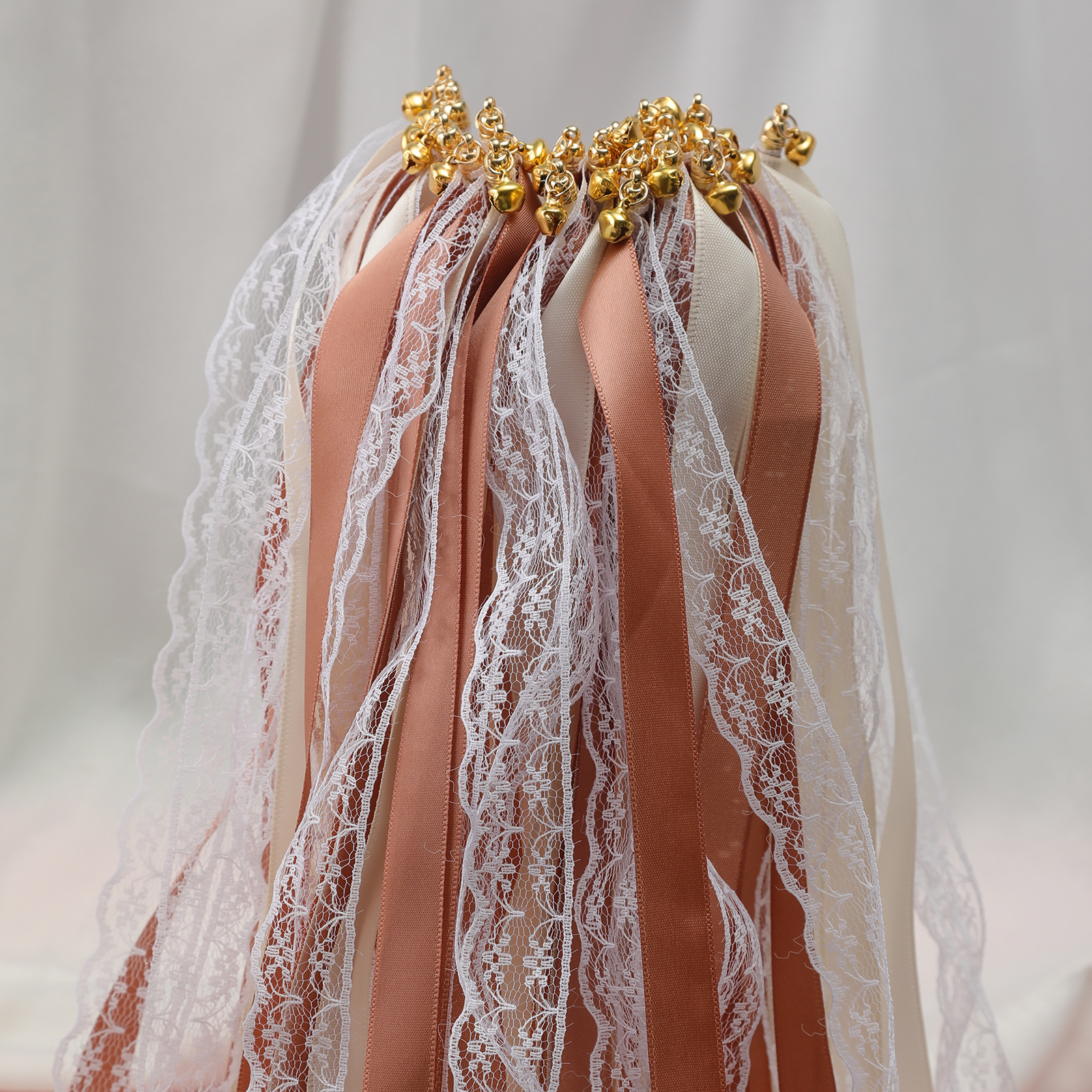 Café + dentelle + cloche