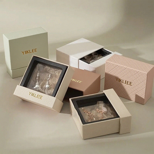 לוגו מותאם אישית זהב לסכל מתנה משובצת אריזה טבעת עם לוגו מותאם אישית עבור שרשרת צמיד עגיל העגיל - Product Image 1