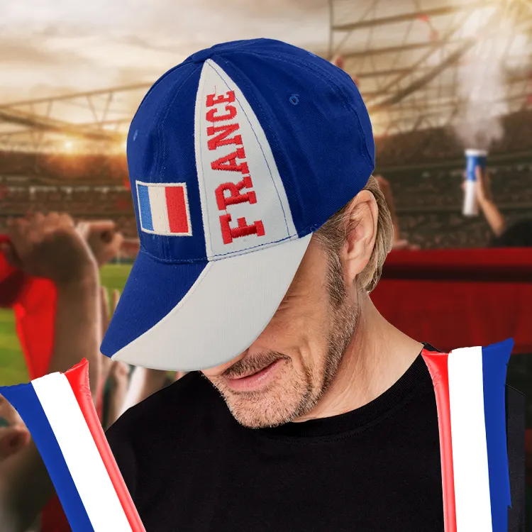 2023工場卸売夏ポータブルマルチカラーコットン野球帽アウトドアスポーツソーラー6パネルファンキャップ帽子バックル付き