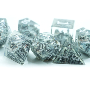 Trò chơi xúc xắc nhiều người chơi trực tuyến 16mm 20 Mặt chữ màu xanh lá cây đầy sao màu xanh đa diện xúc xắc Đặt đá bên trong - Product Image 3