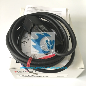 Giá tốt Keyence PNP mở-collector x 2 kênh 40 VDC khuếch đại đơn vị kỹ thuật số cảm biến laser 5 mét phát hiện nhựa LV-21A kho - Product Image 4