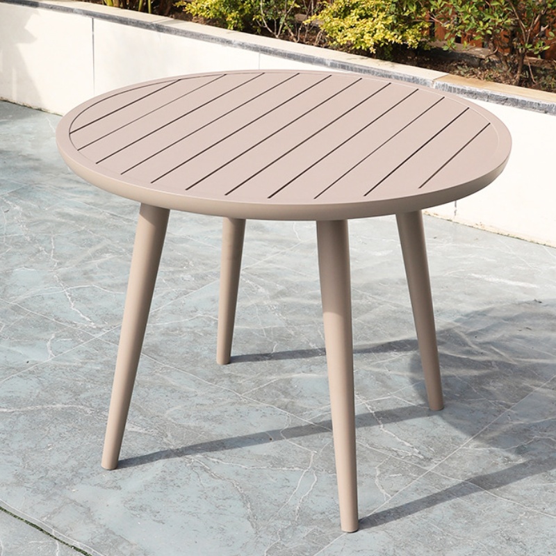 Tavolo rotondo interamente in alluminio, 90 cm.