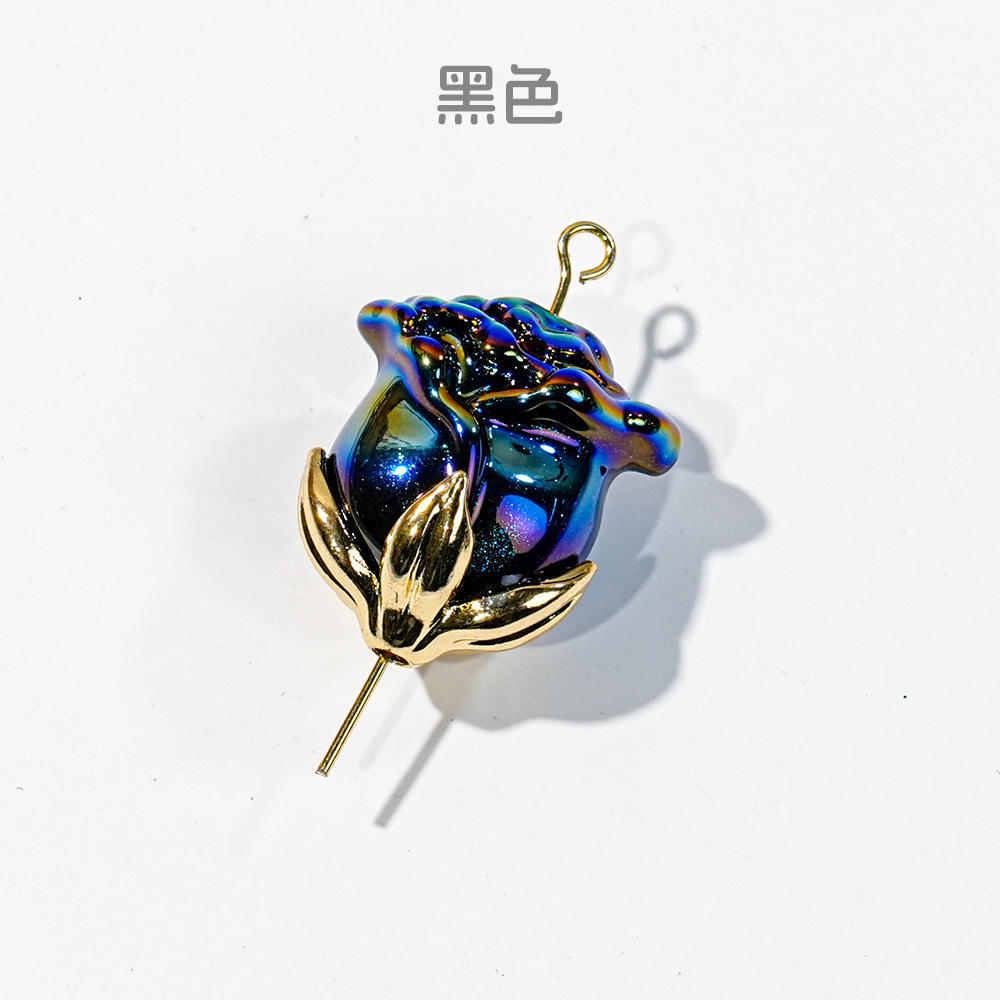 ความงามน้ำแข็ง-ดำ