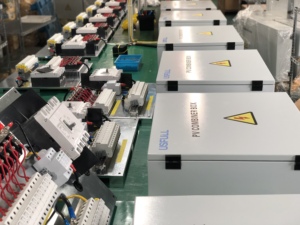 Usfull 4 cordas 1000v 1500v pv combiner caixa, 4 cordas 4 em 4 fora solar pv combiner caixa 4 em com função de monitoramento