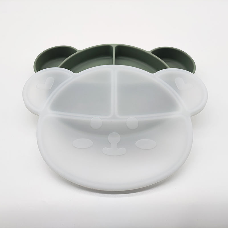 สีเขียว