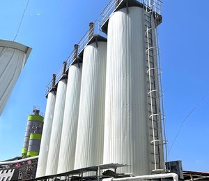 خزان تخزين الأسفلت الأفقي من العلامة التجارية Yirong للبيتومين في مصنع خلط الأسفلت ، ضمان لمدة سنة واحدة بتكلفة صيانة منخفضة - Product Image 4