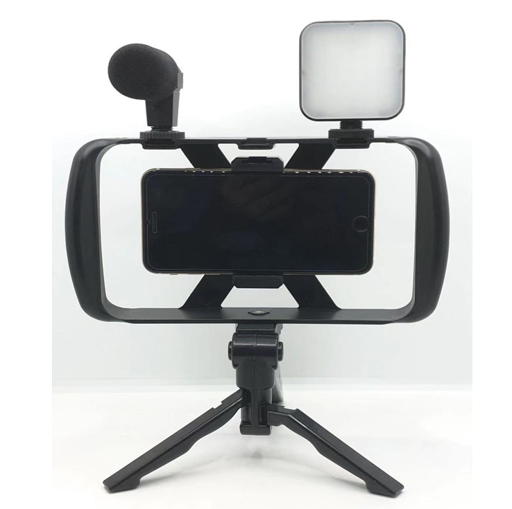 Black- Include 1 lamp