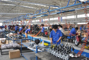 Lifan 300cc Engine Heavy <strong>Loading</strong> Cargo Box Gasoline Three Wheel Cargo Tricycle Motorcycles