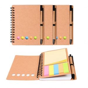 Benutzer definiertes Logo Haft notizen Kraft papier abdeckung Mini-Notizbuch Notiz blöcke mit Stift - Product Image 1