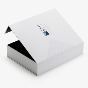 Cajas de embalaje de regalo de lujo con ventana de exhibición Mango de plástico LOGOTIPO personalizado Impreso Caja de cartón abatible magnética - Product Image 3