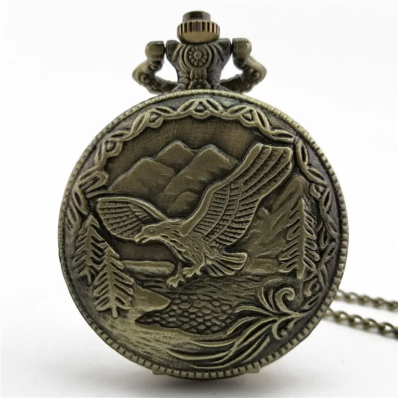 Orologio da tasca con collana di personalità Vintage orologio da tasca con ciondolo in quarzo con Design a aquila antica in bronzo popolare con catena per collana