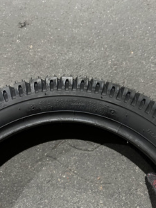 FEIBENブランドチューブレスタイヤリムタイヤ車用高品質オートバイタイヤCX9062.75-14 6PRTT