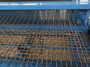 Full <strong>Automatic</strong> Crimped Wire Mesh Making <strong>Machine</strong> for Vibrating Screen Mesh Wire Mesh Weaving <strong>Machine</strong> Production Line - Product Image 4