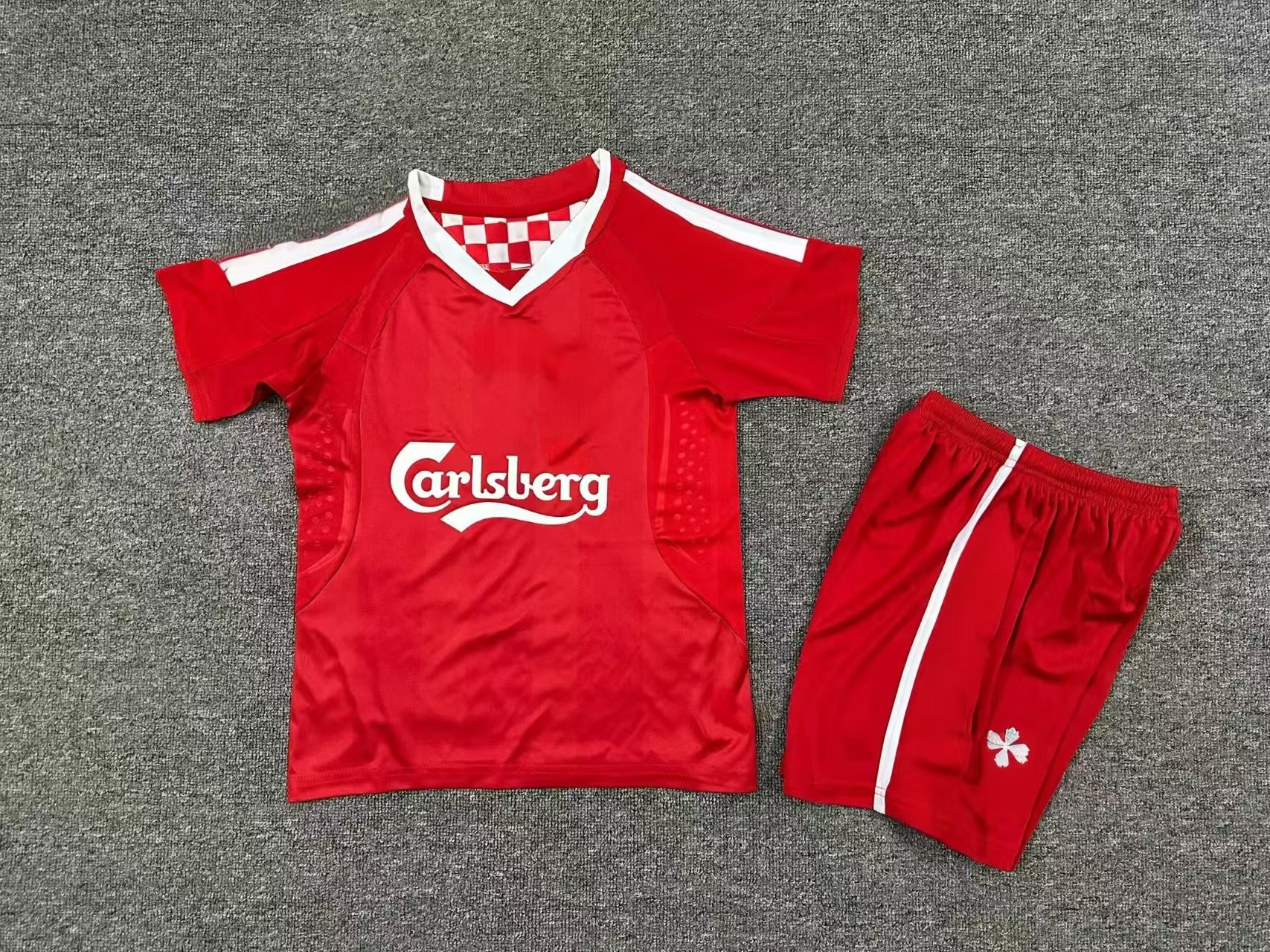 Liverpool home red 08/10
