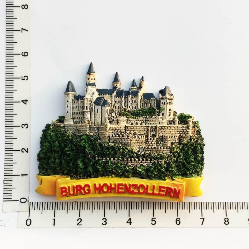 Castillo rojo alemán de Hohenzollern, medio