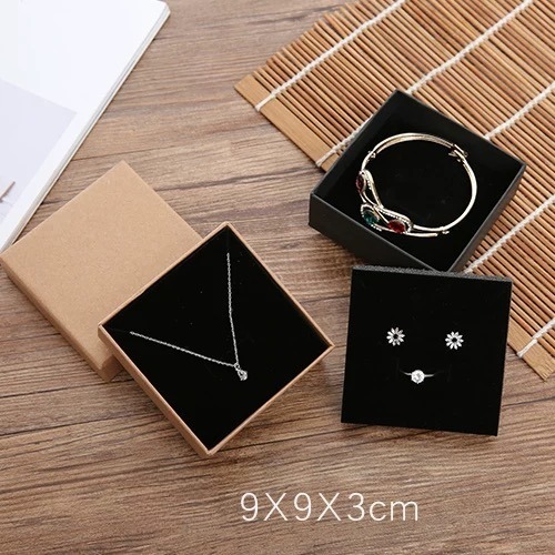 Brown set box 9x9x3cm