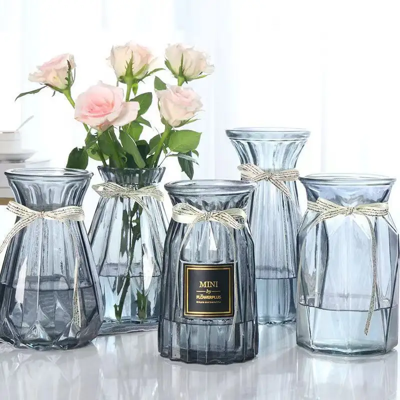 Украшение дома элегантные и красивые витражные вазы