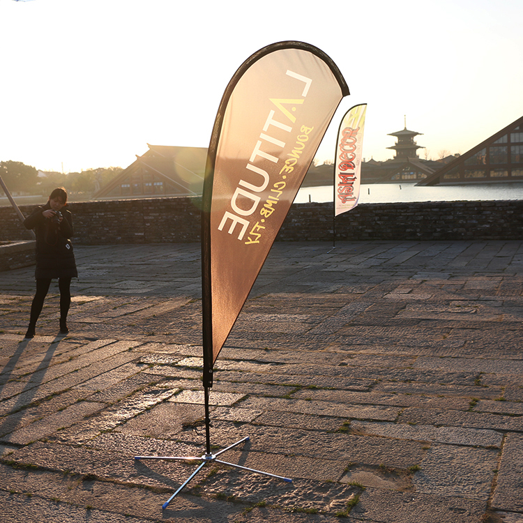 การพิมพ์ด้านเดียวธงรูปหยดน้ำตา