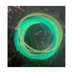 Bán Buôn Biểu Tượng Tùy Chỉnh Sáng <span class=keywords><strong>Glow</strong></span> Vòng Đeo Tay Cao Su Phát Sáng Huỳnh Quang Silicone Dây Đeo Cổ Tay Cho Khuyến Mãi - Product Image 3