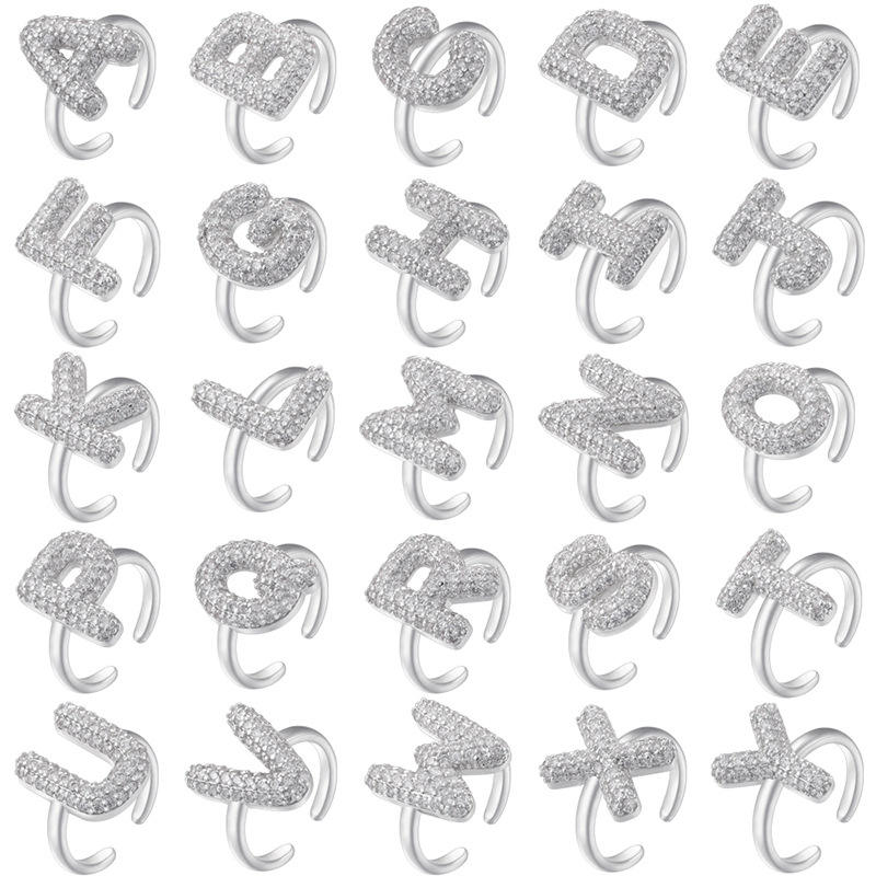 แหวนตัวอักษรภาษาอังกฤษสีขาวทอง