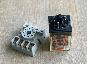 New and Original <strong>Plc</strong> <strong>OMRON</strong> MK2PI RELAY 120VAC 8 PIN WITH 3TX71441E2 SOCKET BASE <strong>PLC</strong> <strong>Programming</strong> Controller - Product Image 4