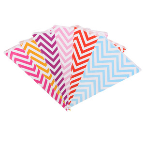 Banderín de fieltro de Color personalizado Banderines de cuerda Banderas triangulares a granel para decoraciones de festivales de fiesta de cumpleaños - Product Image 5